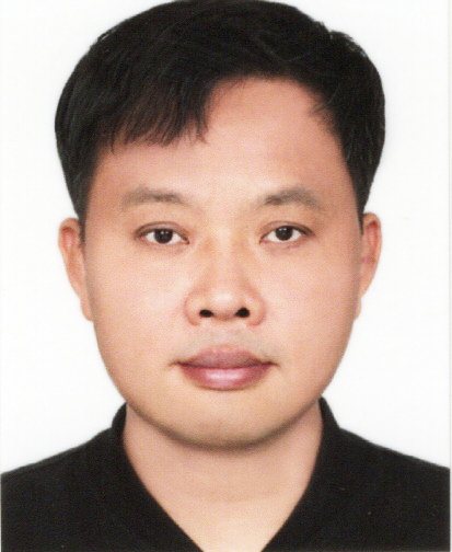 이동한 증명사진